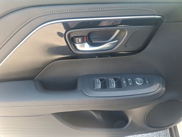 2025 Acura ADX Base - Photo 12
