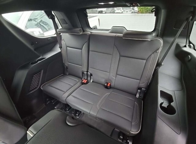 2023 Chevrolet Tahoe Premier photo 3