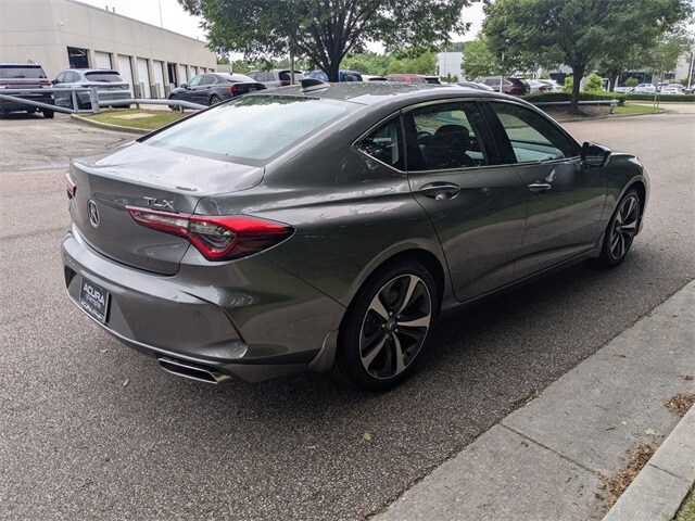 2025 Acura TLX Technology photo 3