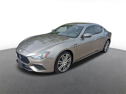 2022 Maserati Ghibli Modena Q4 Sedan
