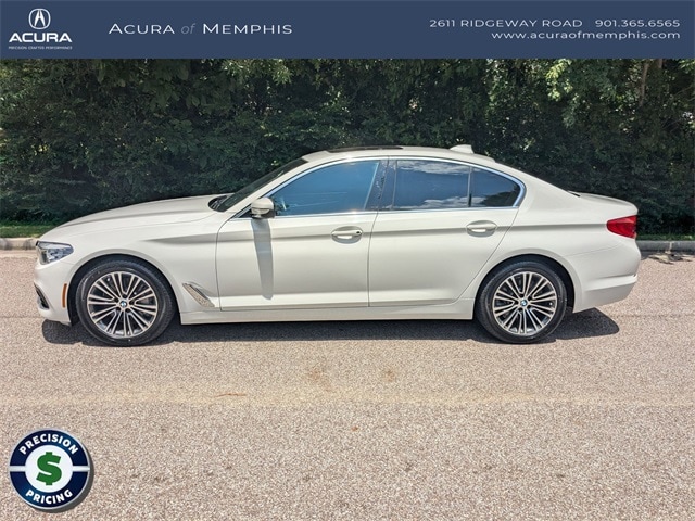 Used 2019 BMW 5 Series 530i with VIN WBAJA5C59KWW16802 for sale in Memphis, TN