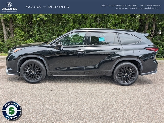 Used 2024 Toyota Highlander XSE with VIN 5TDKDRAH7RS535147 for sale in Memphis, TN