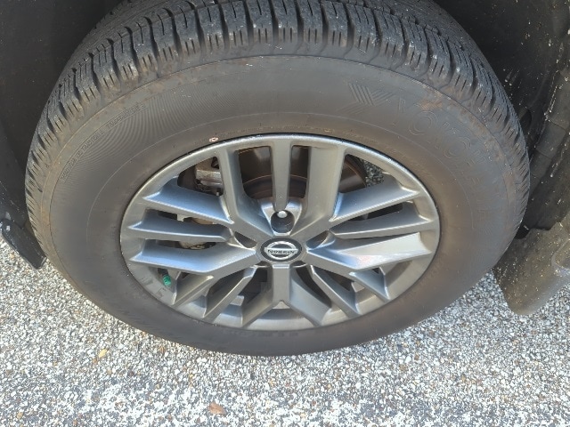 2021 Nissan Rogue S photo 3