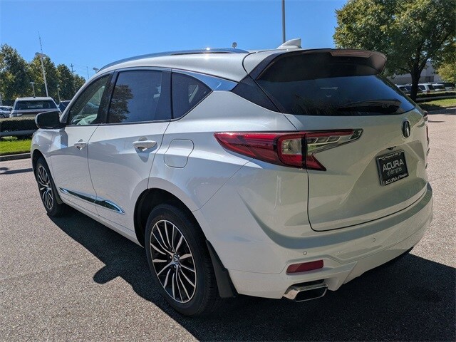 2025 Acura RDX photo 2