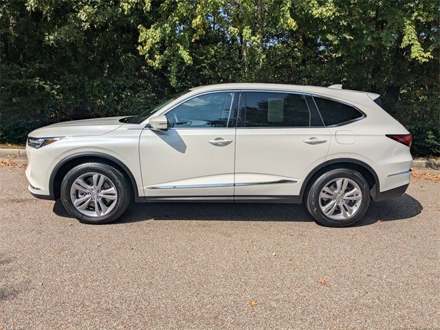 2023 Acura MDX SH-AWD photo 2