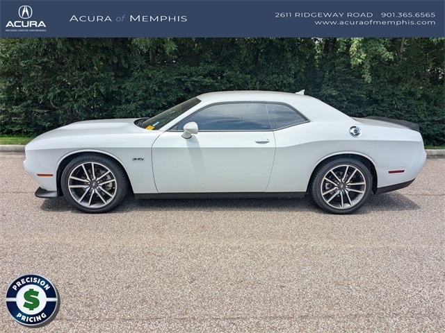 Used 2023 Dodge Challenger R/T with VIN 2C3CDZBT4PH692707 for sale in Memphis, TN