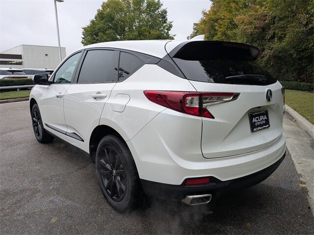2025 Acura RDX photo 2