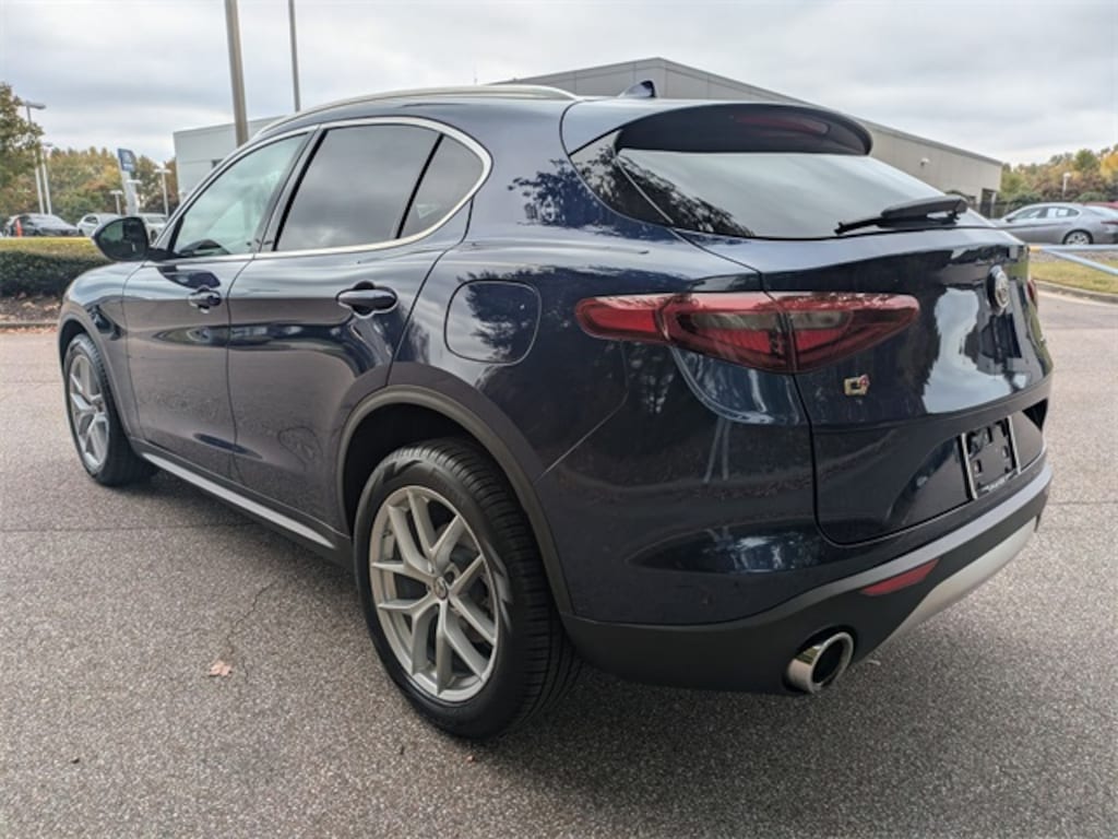 Used 2018 Alfa Romeo Stelvio SUV