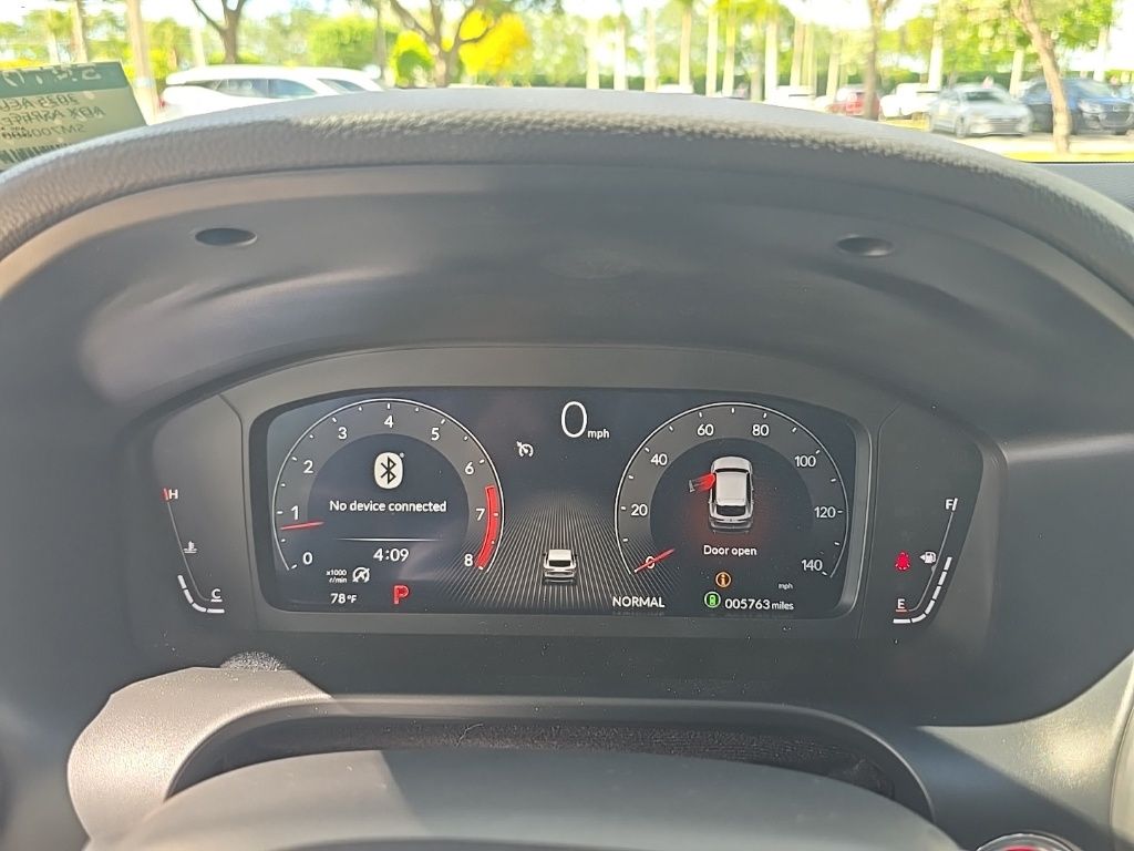 Thumbnail: 2025 Acura ADX - 19