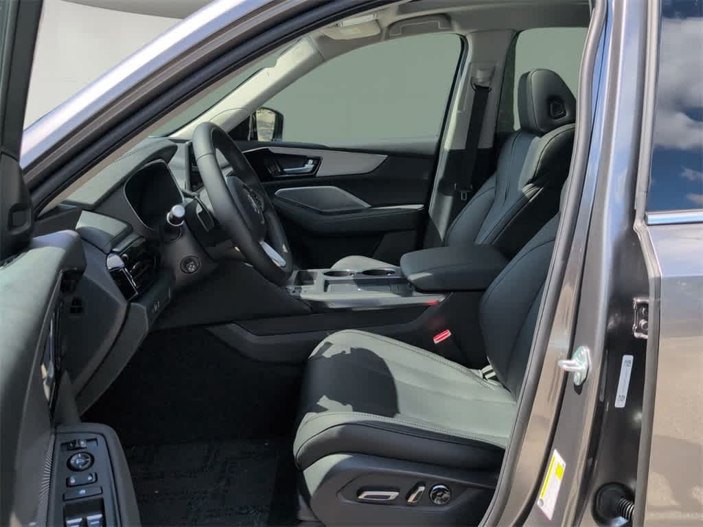 Thumbnail: 2026 Acura MDX - 5