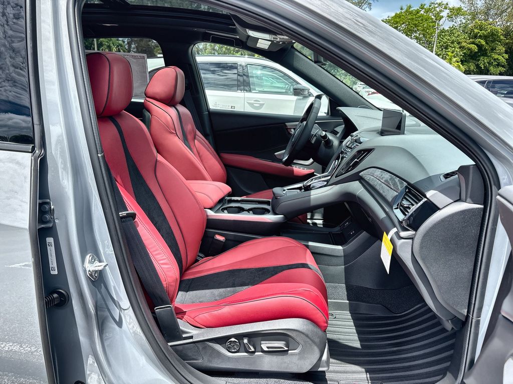Thumbnail: 2026 Acura RDX - 26
