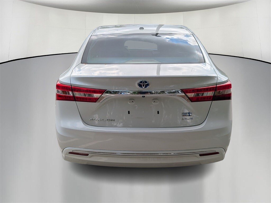 Thumbnail: 2014 Toyota Avalon - 6