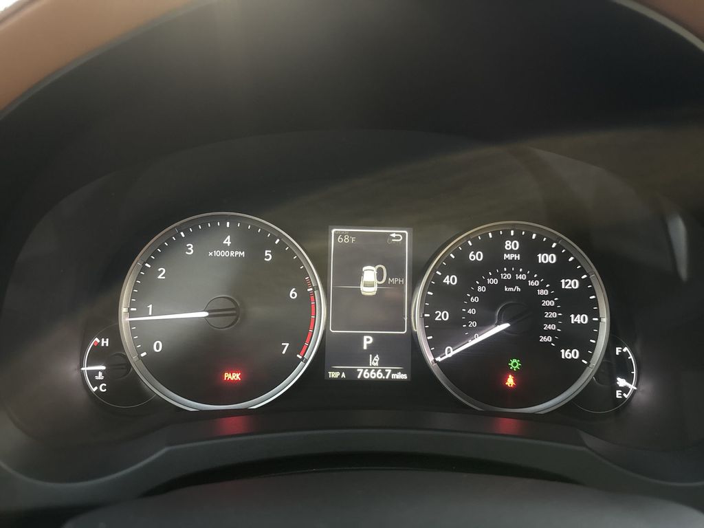 Thumbnail: 2024 Lexus IS - 17