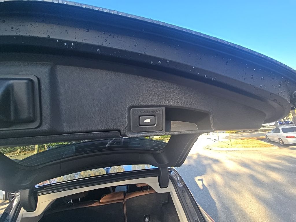 Thumbnail: 2026 Acura RDX - 32