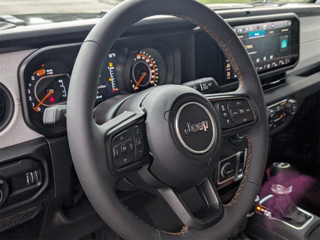 Thumbnail: 2024 Jeep Wrangler - 16