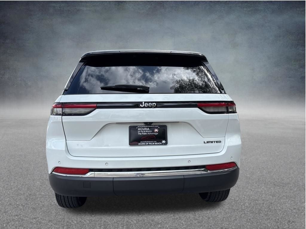 Thumbnail: 2023 Jeep Grand Cherokee - 6