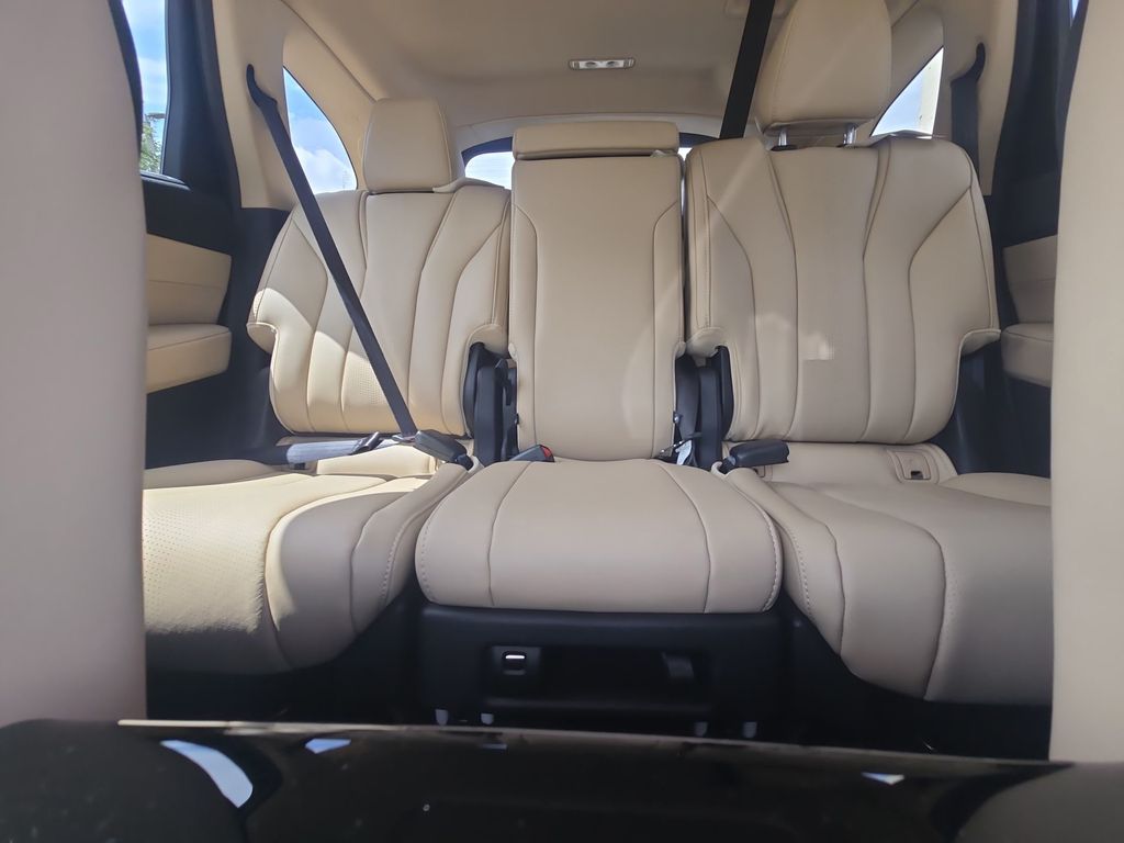 Thumbnail: 2026 Acura MDX - 13