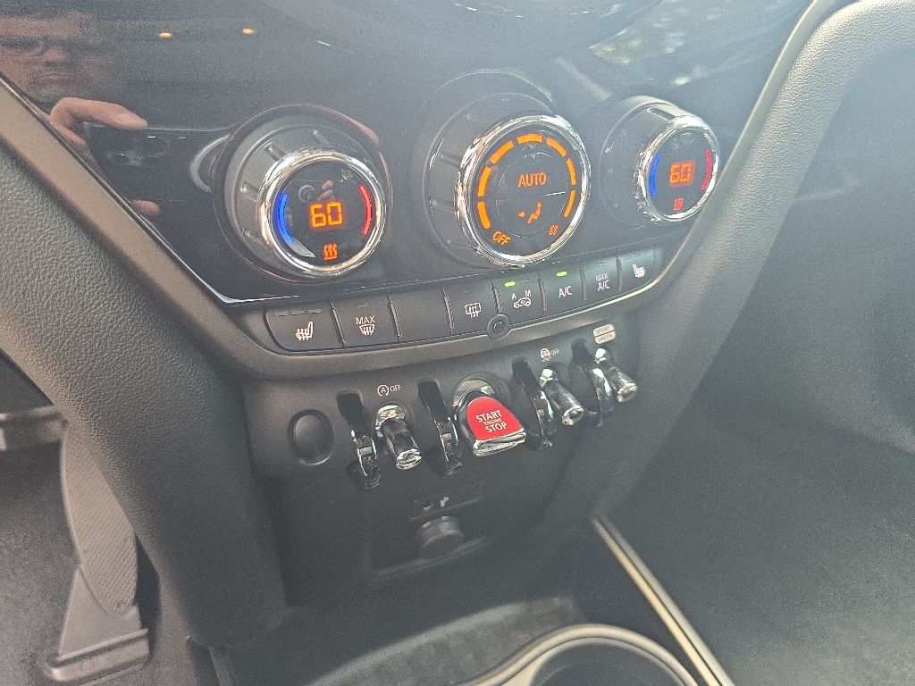 Thumbnail: 2024 MINI Cooper Countryman - 23