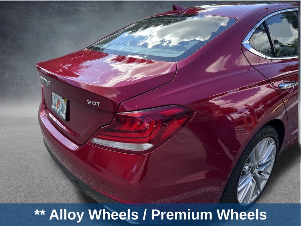 2020 Genesis G70 2.0T Elite photo 4