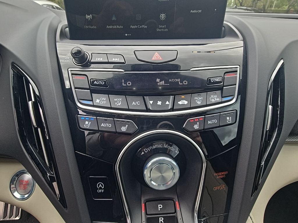 Thumbnail: 2025 Acura RDX - 24