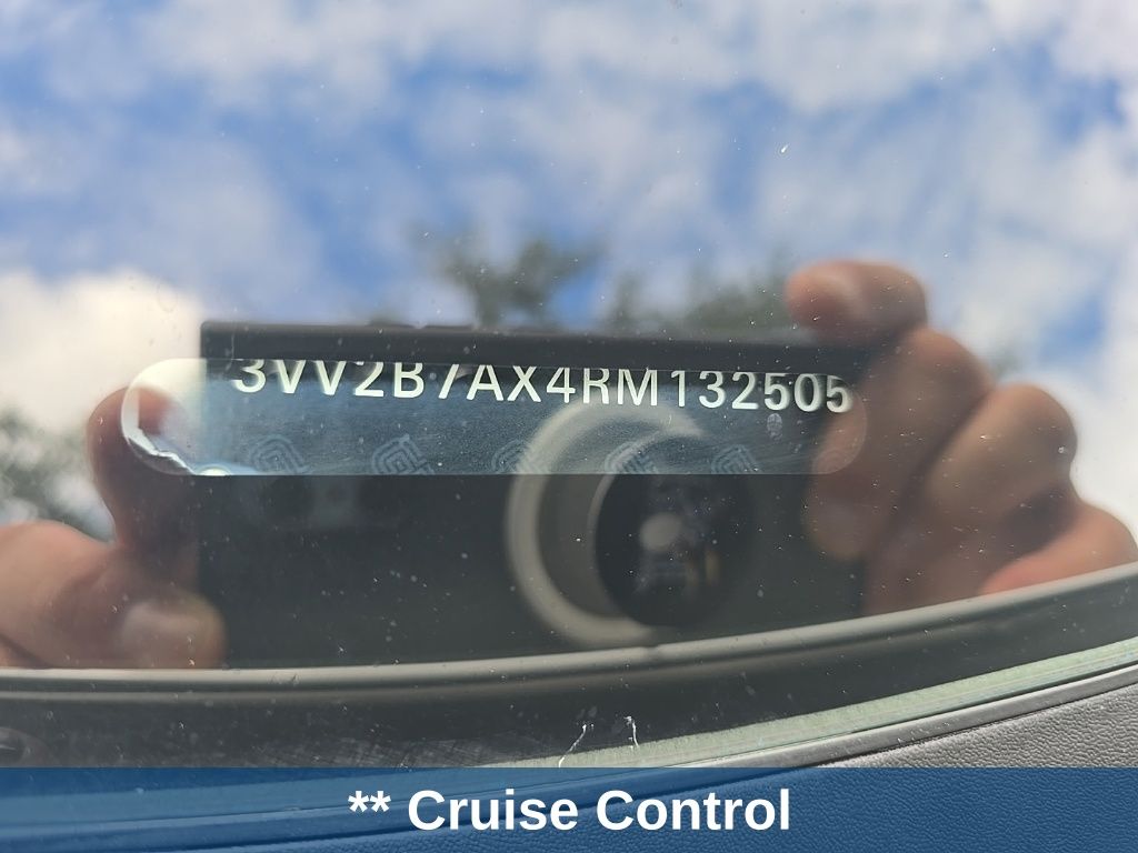 Thumbnail: 2024 Volkswagen Tiguan - 11