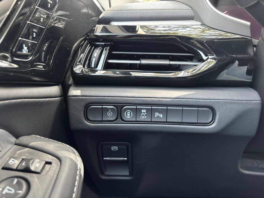 Thumbnail: 2026 Acura MDX - 37