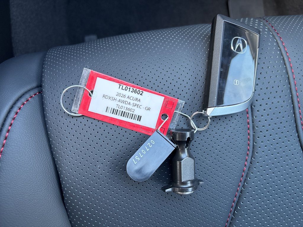 Thumbnail: 2026 Acura RDX - 32