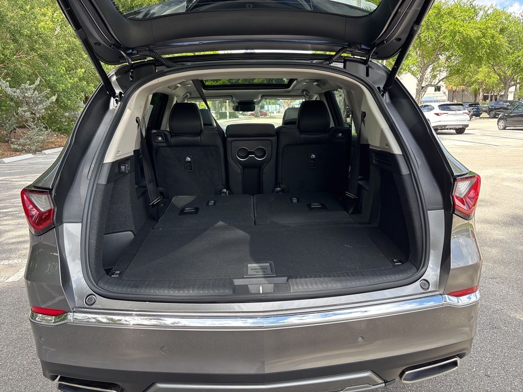 Thumbnail: 2026 Acura MDX - 31