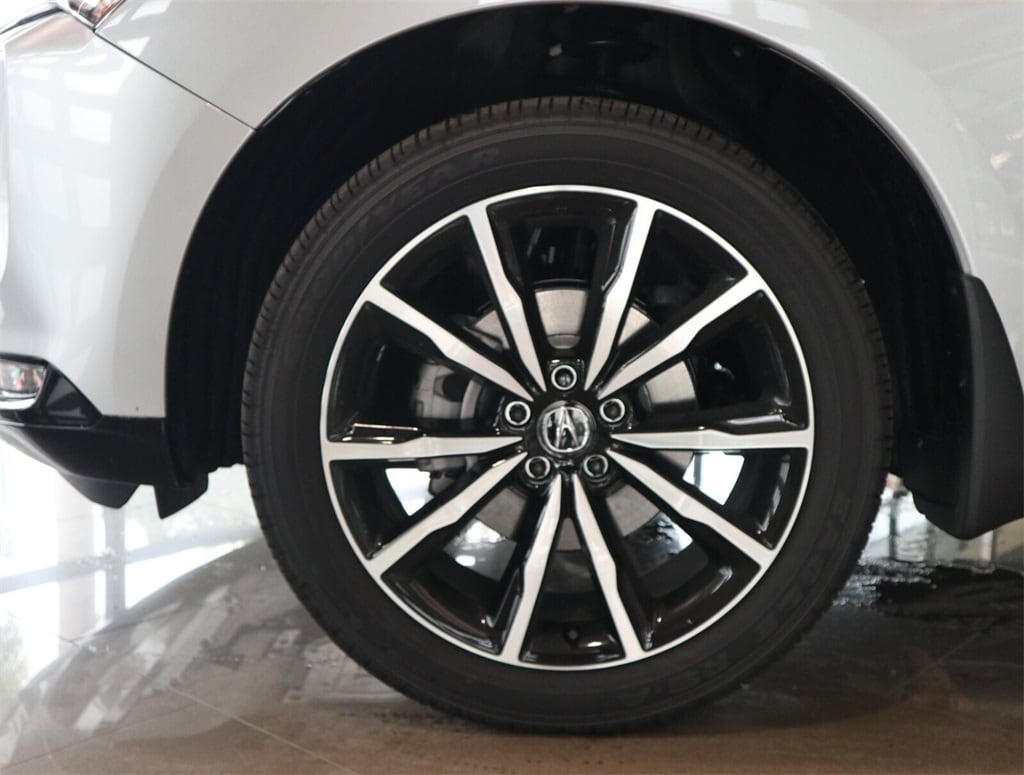 Thumbnail: 2025 Acura RDX - 8