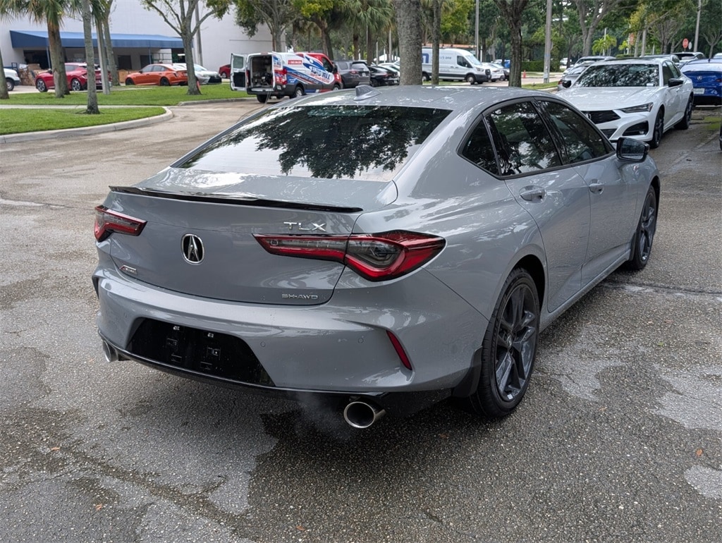 Thumbnail: 2025 Acura TLX - 8