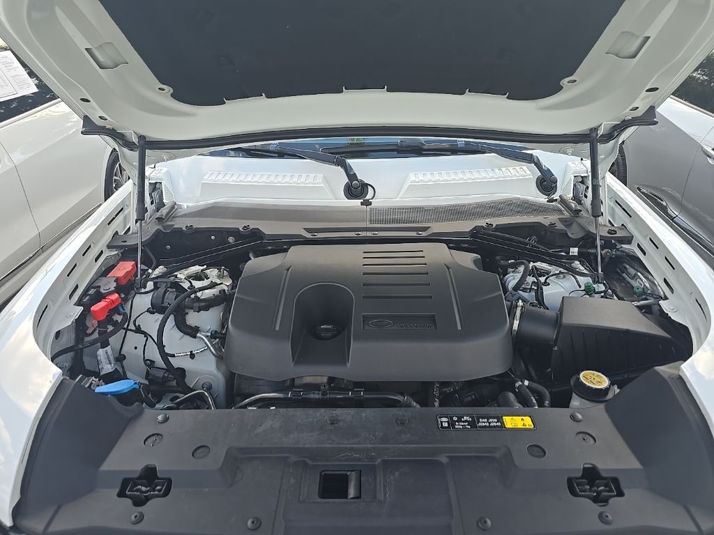 Thumbnail: 2021 Land Rover Defender - 42