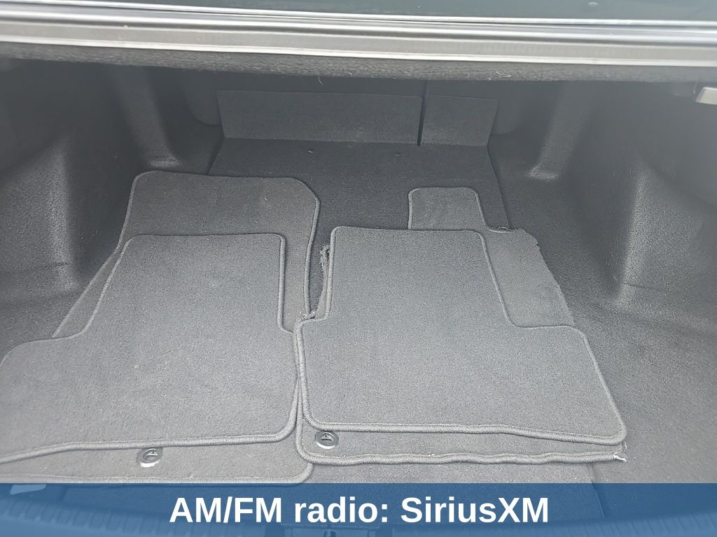 Thumbnail: 2022 Acura TLX - 9