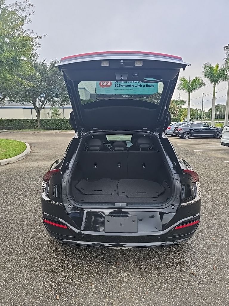 Thumbnail: 2024 Kia EV6 - 31