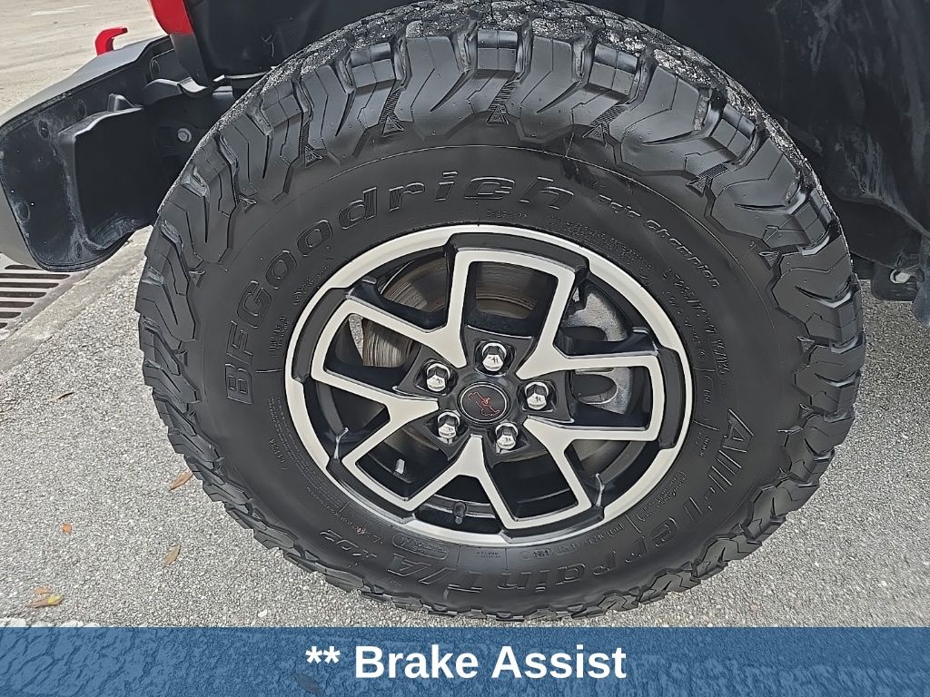 Thumbnail: 2024 Jeep Wrangler - 10