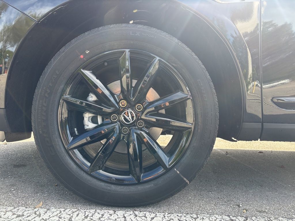 Thumbnail: 2026 Acura RDX - 9