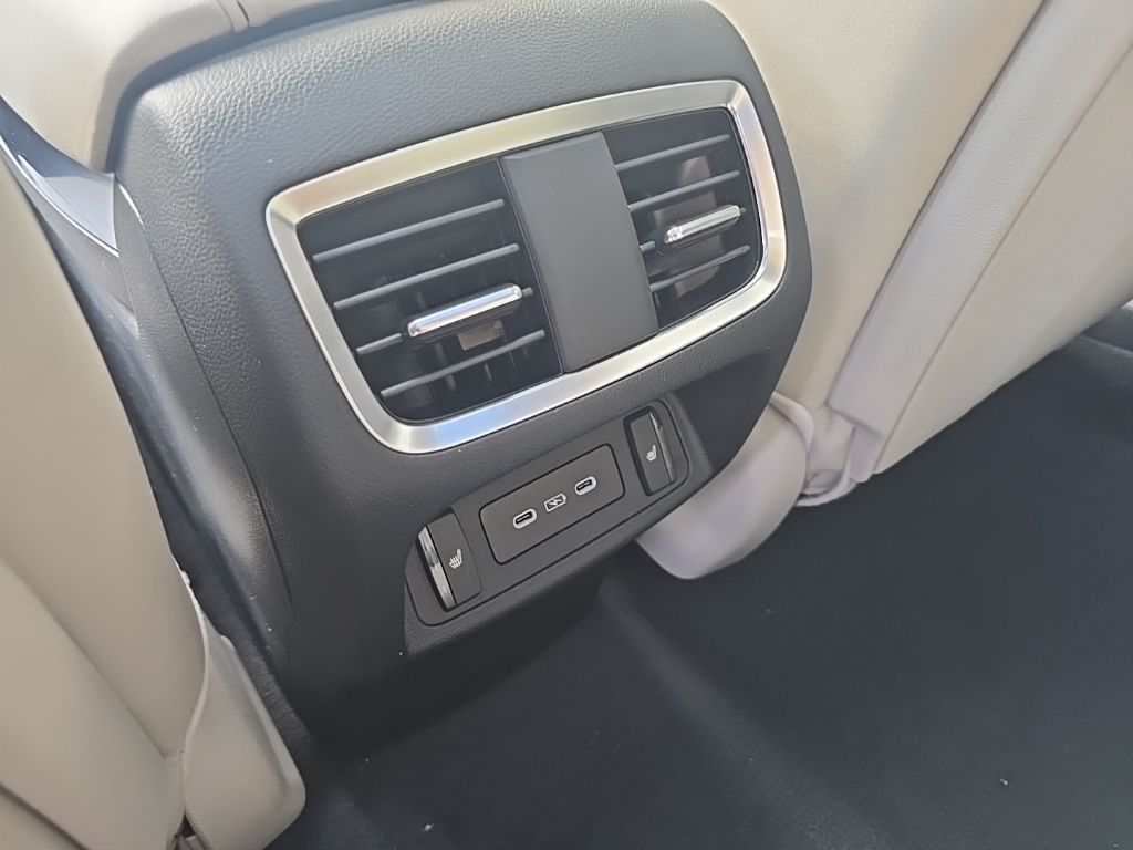 Thumbnail: 2026 Acura RDX - 31