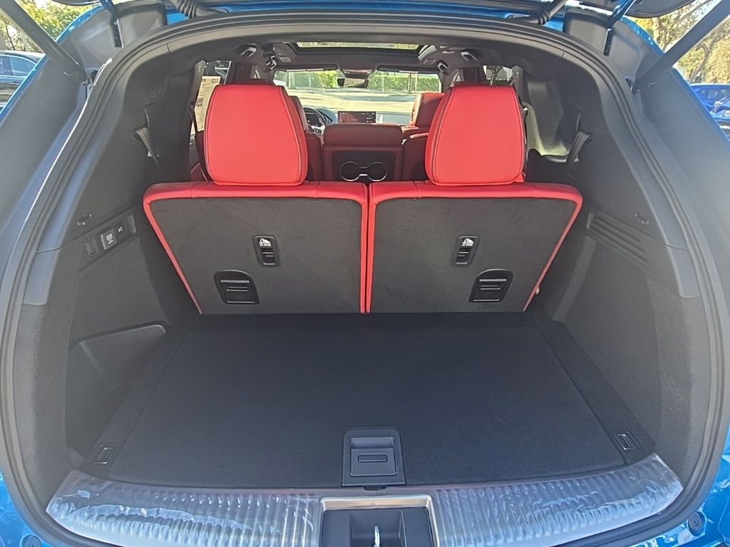 Thumbnail: 2026 Acura MDX - 8