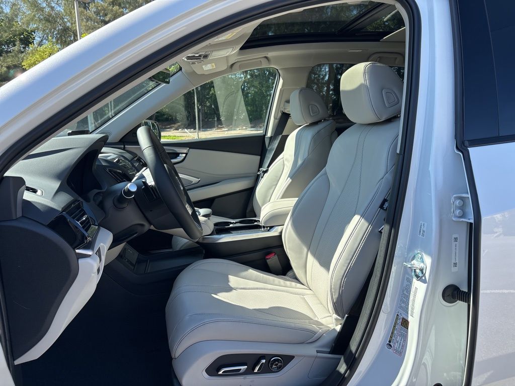 Thumbnail: 2026 Acura RDX - 12