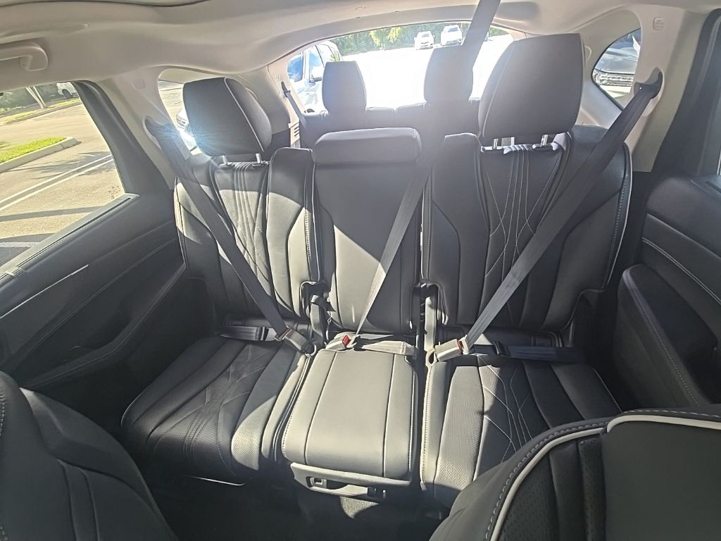Thumbnail: 2026 Acura MDX - 22