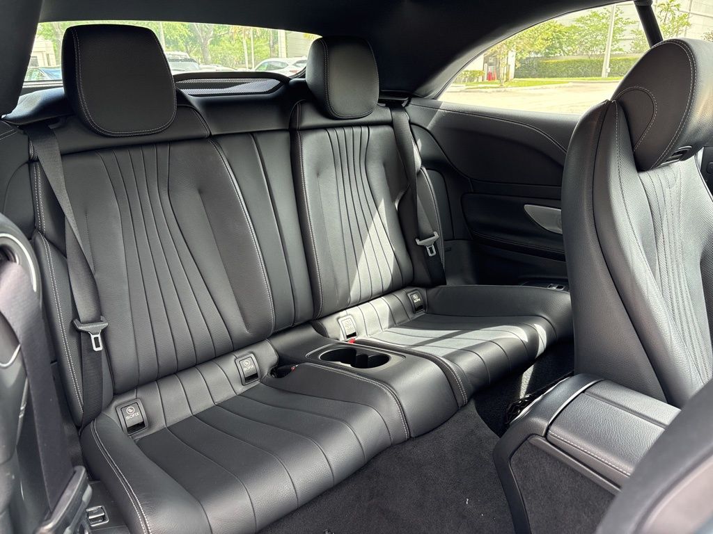 Thumbnail: 2020 Mercedes-Benz E-Class - 20