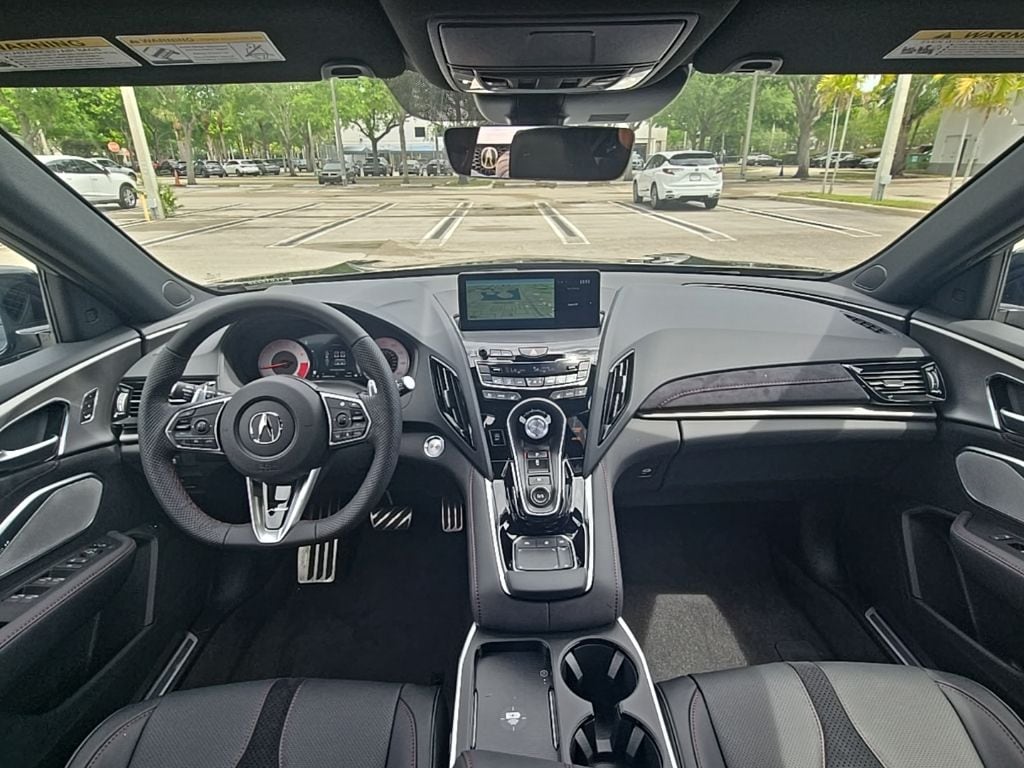 Thumbnail: 2026 Acura RDX - 30