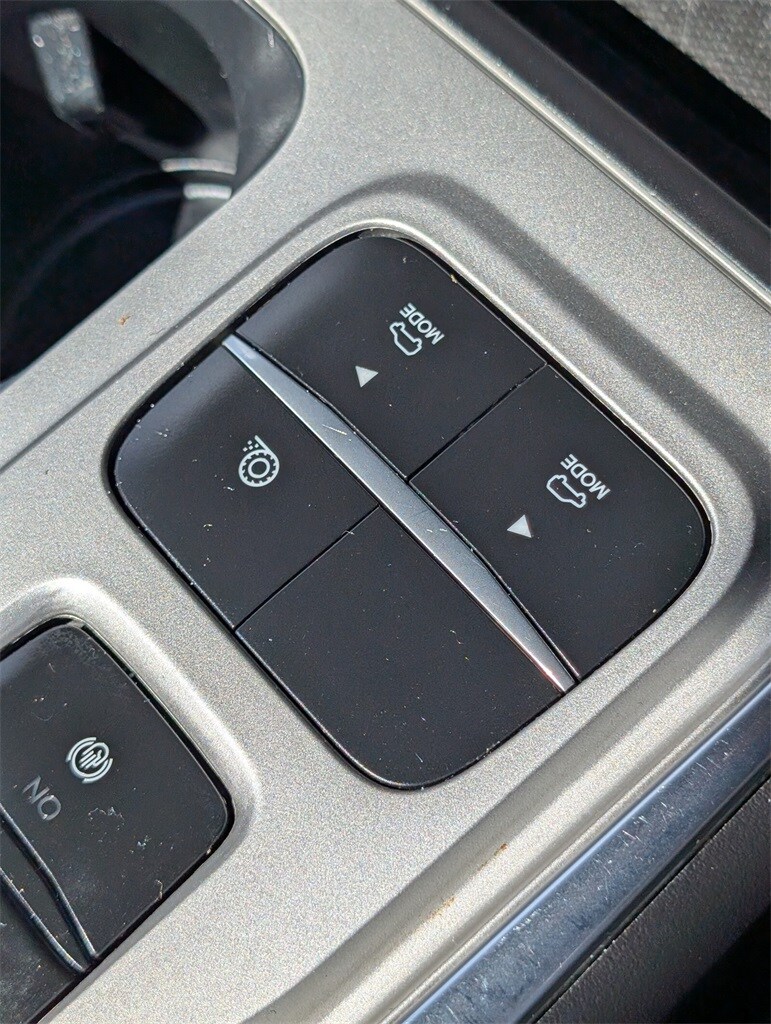 Thumbnail: 2023 Ford Explorer - 23