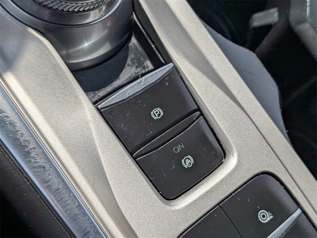 Thumbnail: 2023 Ford Explorer - 22