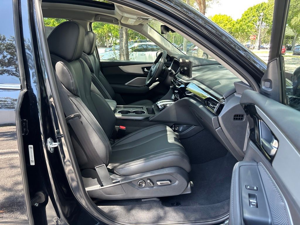 Thumbnail: 2026 Acura MDX - 12