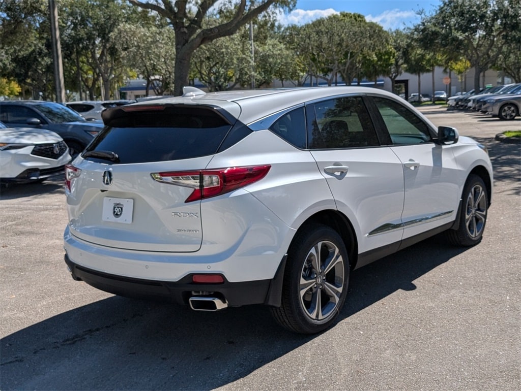 Thumbnail: 2025 Acura RDX - 7