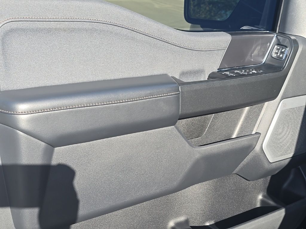 Thumbnail: 2023 Ford F-150 - 15