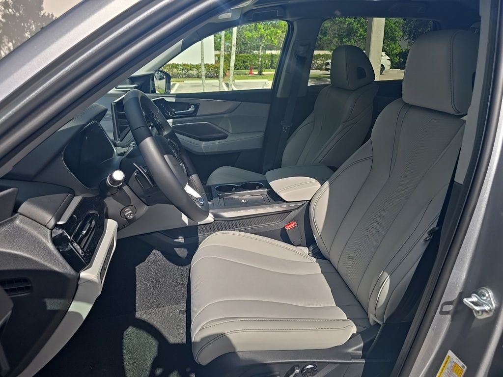 Thumbnail: 2026 Acura MDX - 14