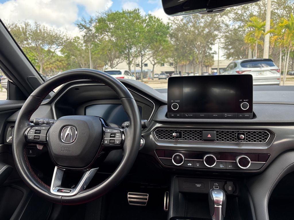 Thumbnail: 2023 Acura Integra - 22