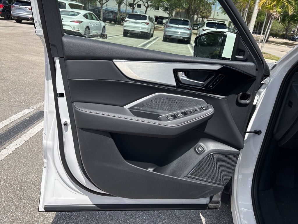 Thumbnail: 2026 Acura MDX - 15