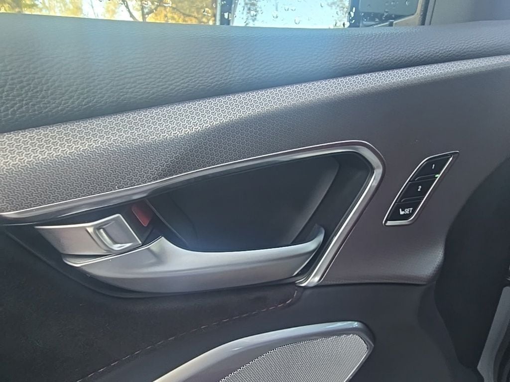 Thumbnail: 2026 Acura RDX - 16